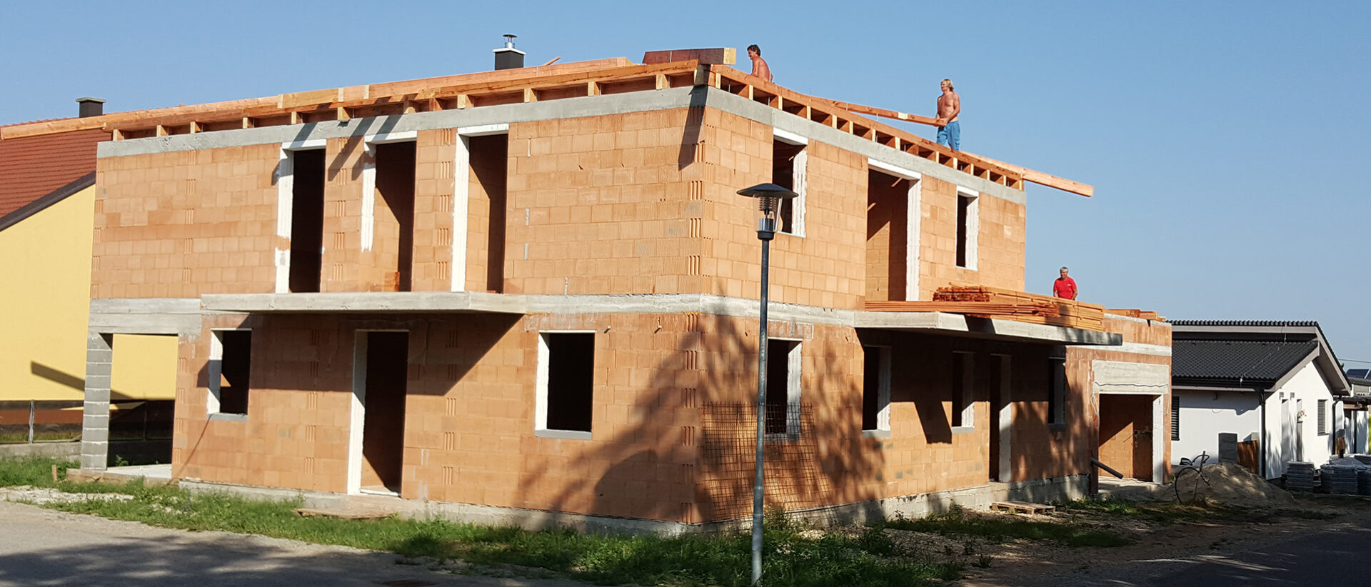 Poradenstvo a Stavebná činnosť
